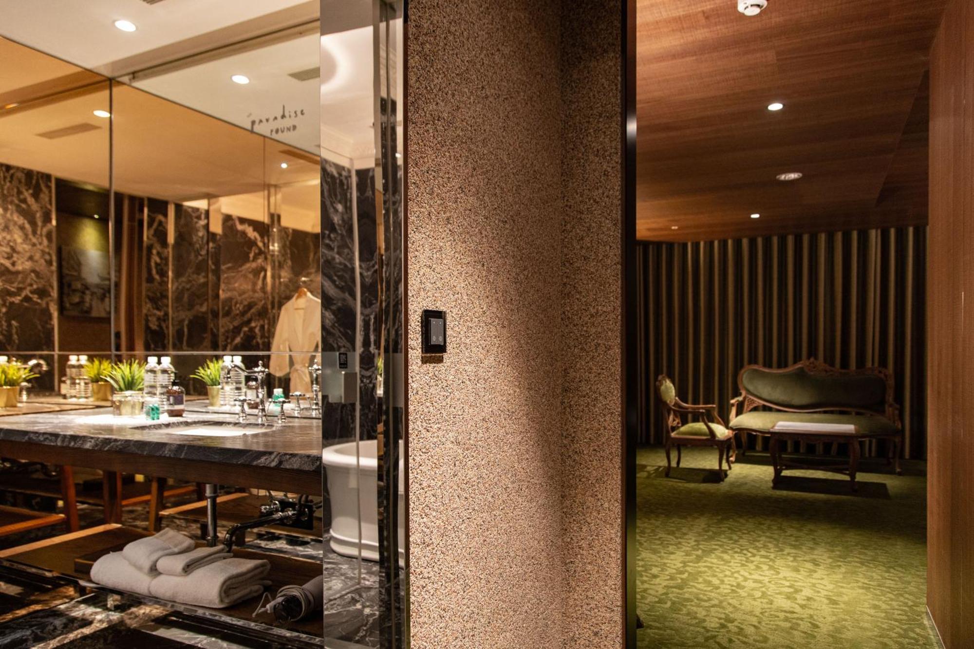 Inhouse Hotel Grand Тайчжун Экстерьер фото