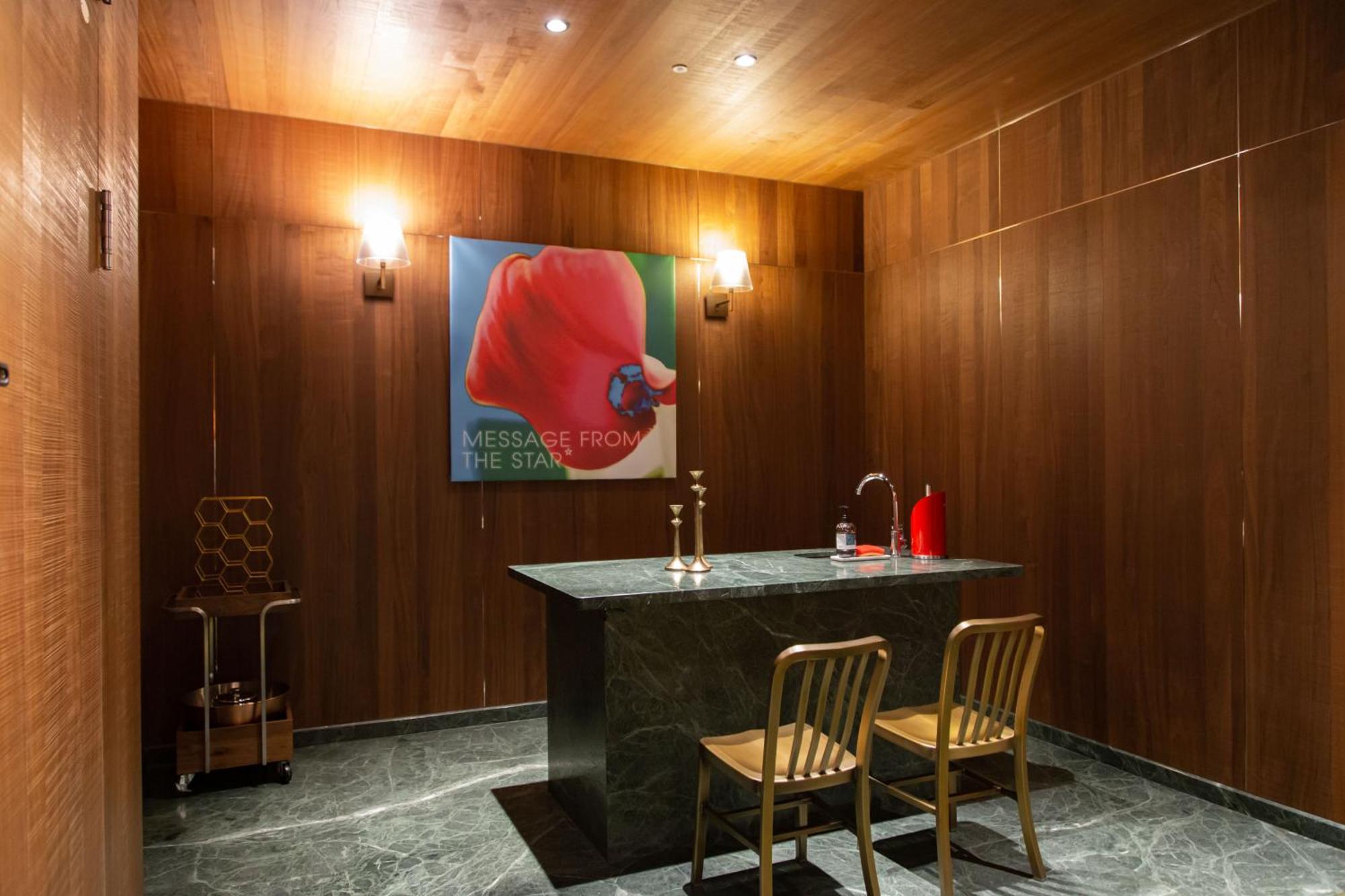 Inhouse Hotel Grand Тайчжун Экстерьер фото