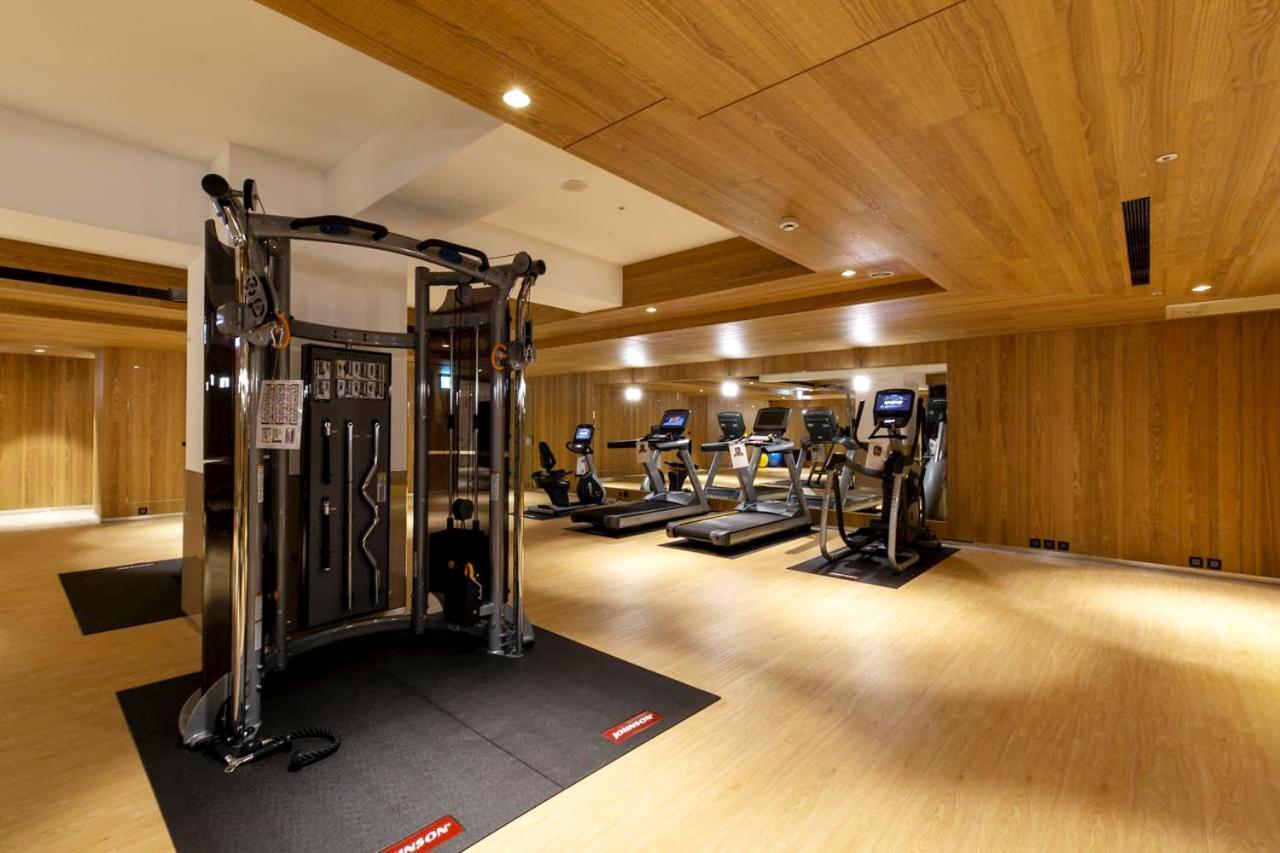Inhouse Hotel Grand Тайчжун Экстерьер фото
