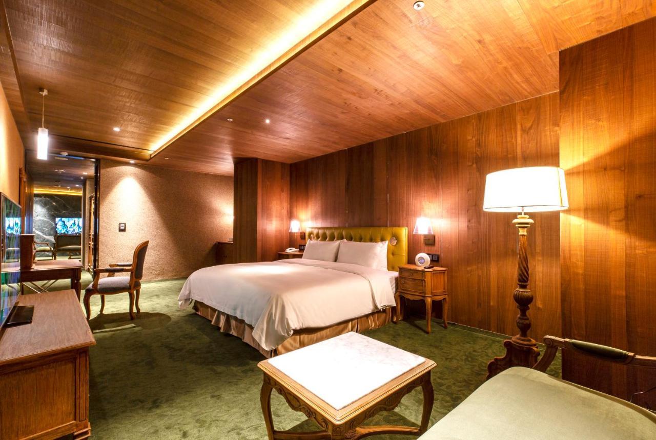 Inhouse Hotel Grand Тайчжун Номер фото